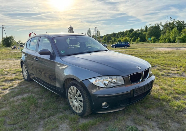 BMW Seria 1 cena 7500 przebieg: 268613, rok produkcji 2004 z Dębno małe 46